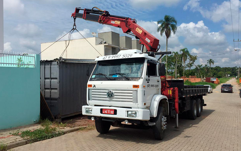 caminhao munk em itajai - Como Chamar um Caminhão Munck para Içamento de Cargas em Itajaí