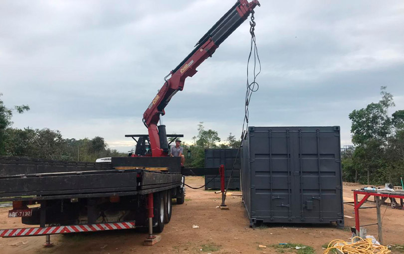 precisando deslocar cargas pesadas chame a cilesio transportes