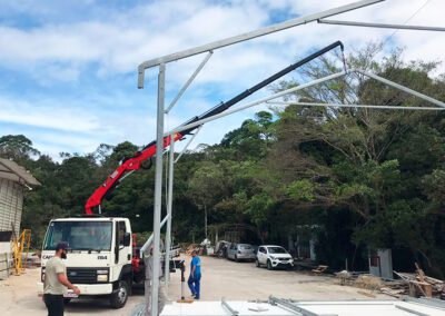 os riscos na movimentacao 400x284 - Içamento de Pessoas em Itajaí / SC