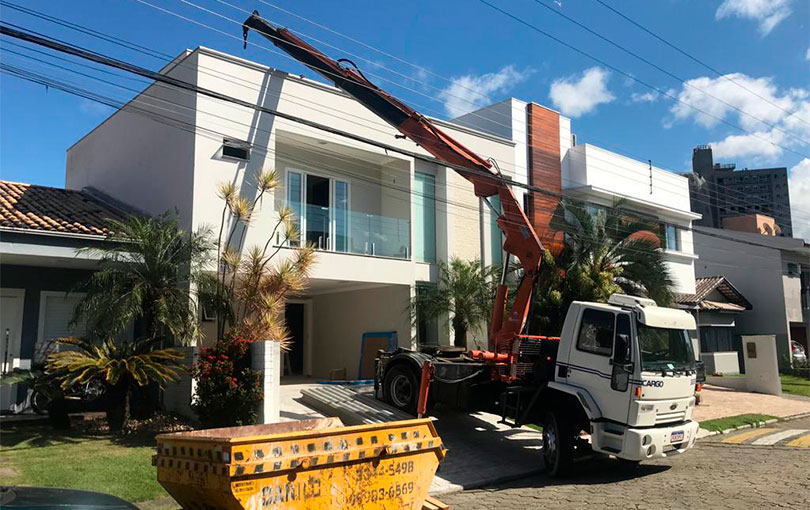 munck em Joinville conheca os diferenciais desse veiculo - Caminhão munck em Joinville: conheça os diferenciais desse veículo