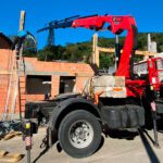 a importancia do caminhao munck na construcao civil 150x150 - Como os guindautos fazem a diferen&ccedil;a na poda de &aacute;rvores?