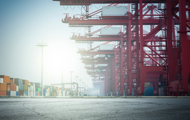 Viagem para Portugal conheca Porto onde o passado encontra o presenetee - Desova de containers em Navegantes: quando contratar?