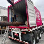 descubra como lidar com danos na desova de containers em navegantes 150x150 - Desvende como o caminh&atilde;o munck agiliza a movimenta&ccedil;&atilde;o de cargas pesadas