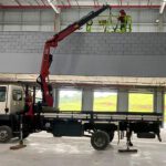 conheca os cuidados ao icar cargas de formatos diferentes 150x150 - Desvende como o caminh&atilde;o munck agiliza a movimenta&ccedil;&atilde;o de cargas pesadas