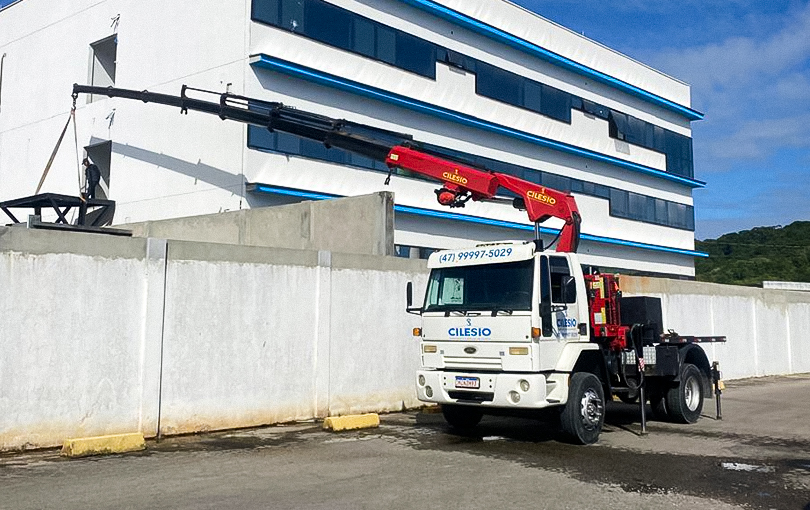 diferentes - Conhe&ccedil;a os cuidados ao i&ccedil;ar cargas de formatos diferentes