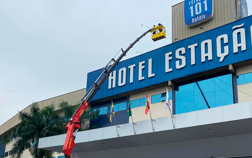 Entenda quando utilizar cesto áreo no trabalho em altura