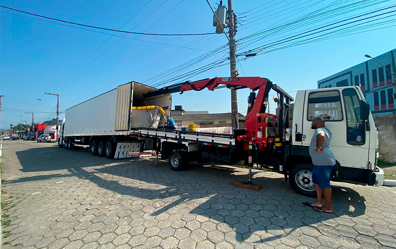 desova de containers em navegantes fatores essenciais para conhecer - Desova de containers em Navegantes: 5 fatores essenciais para conhecer