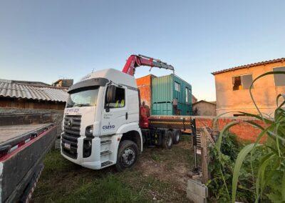 ex transporte de container 13 400x284 - Transporte de Container em Itaja&iacute; / SC