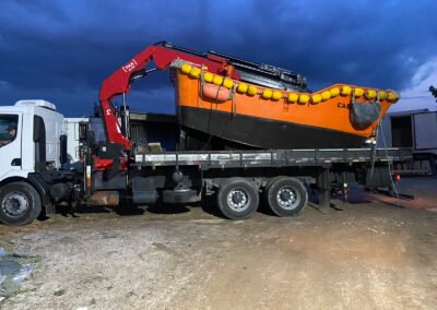 icamento de pecas nauticas em itajai 06 400x284 - Transporte e I&ccedil;amento de Equipamentos N&aacute;uticos em Itaja&iacute; / SC